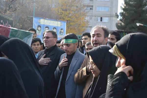 تشییع و تدفین پیکر یک شهید گمنام در دانشگاه فرهنگیان کرمانشاه 22