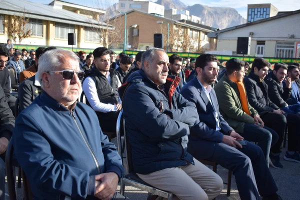 تشییع و تدفین پیکر یک شهید گمنام در دانشگاه فرهنگیان کرمانشاه 34