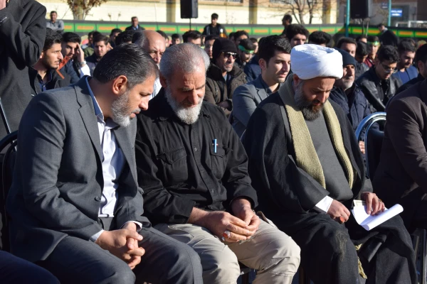 تشییع و تدفین پیکر یک شهید گمنام در دانشگاه فرهنگیان کرمانشاه 36