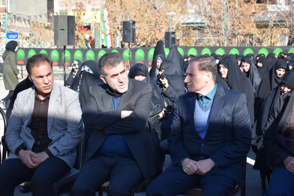 تشییع و تدفین پیکر یک شهید گمنام در دانشگاه فرهنگیان کرمانشاه 57