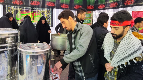 تشییع و تدفین پیکر یک شهید گمنام در دانشگاه فرهنگیان کرمانشاه 79