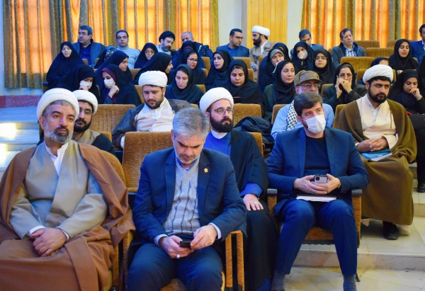 آیین رونمایی از مجموعه ۴۰ جلدی "ره نامه" همزمان با دانشگاه های سراسر کشور 5