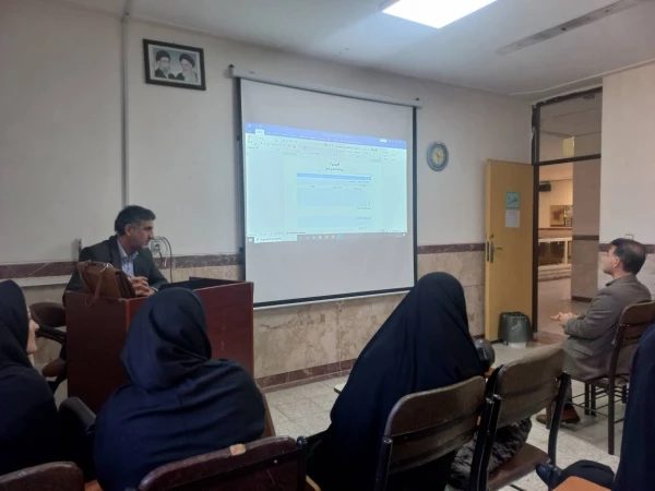 نشست کمیته کارورزی پردیس شهید صدوقی دانشگاه فرهنگیان کرمانشاه 5