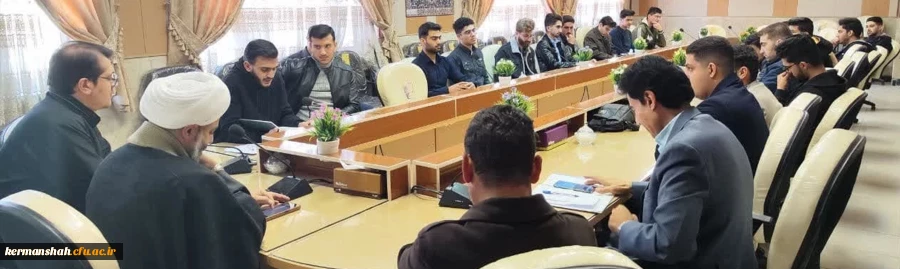 نشست توانمند سازی دبیران کانون های دانشجویی پردیس شهید رجایی 6