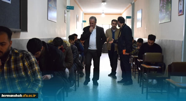 بازدید عظیمی سرپرست دانشگاه فرهنگیان کرمانشاه از حوزه های امتحانی دانشجو معلمان 2