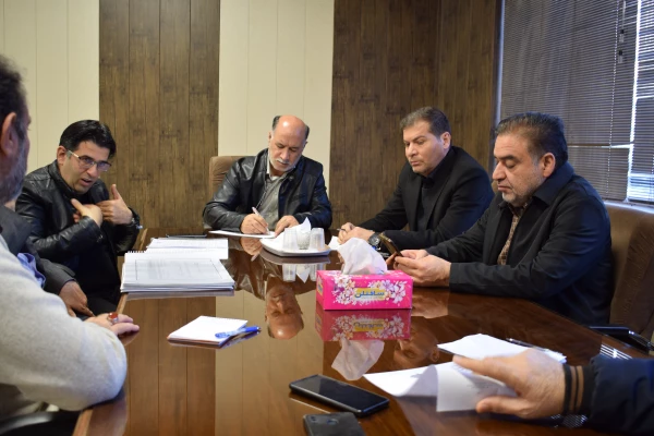 جلسه تسریع پروژه سالن ورزشی چندمنظوره پردیس شهید رجایی 3