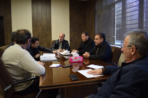 جلسه تسریع پروژه سالن ورزشی چندمنظوره پردیس شهید رجایی 5