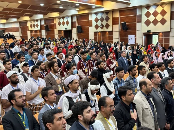 حضور دانشجو معلمان استان کرمانشاه در جشنواره ملی اقوام بوشهر 5