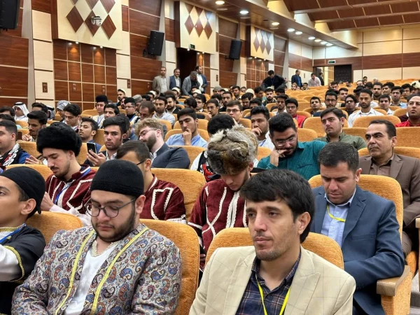 حضور دانشجو معلمان استان کرمانشاه در جشنواره ملی اقوام بوشهر 7