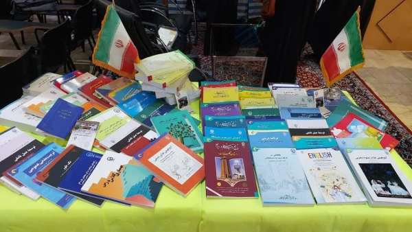 بازدید استاندار از غرفه دانشگاه فرهنگیان کرمانشاه در نمایشگاه«رویداد خانواده و فرهنگ عامه» 10