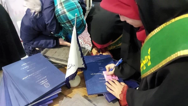 بازدید استاندار از غرفه دانشگاه فرهنگیان کرمانشاه در نمایشگاه«رویداد خانواده و فرهنگ عامه» 14