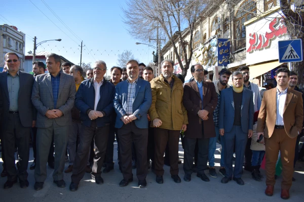 حضور پرشور جامعه دانشگاهی دانشگاه فرهنگیان کرمانشاه در راهپیمایی 22 بهمن 5