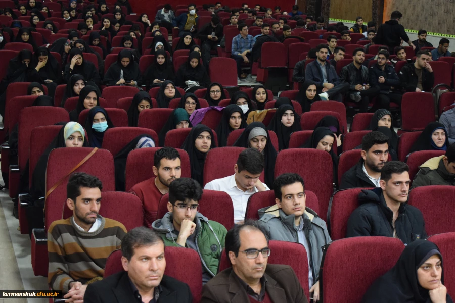 برگزاری نشست بصیرتی پرسش و پاسخ با موضوع «انتخابات مجلس و چالش های پیش رو» 7