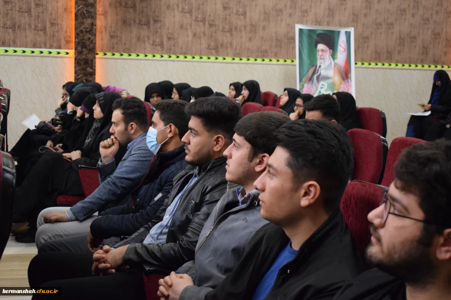 برگزاری نشست بصیرتی پرسش و پاسخ با موضوع «انتخابات مجلس و چالش های پیش رو» 8