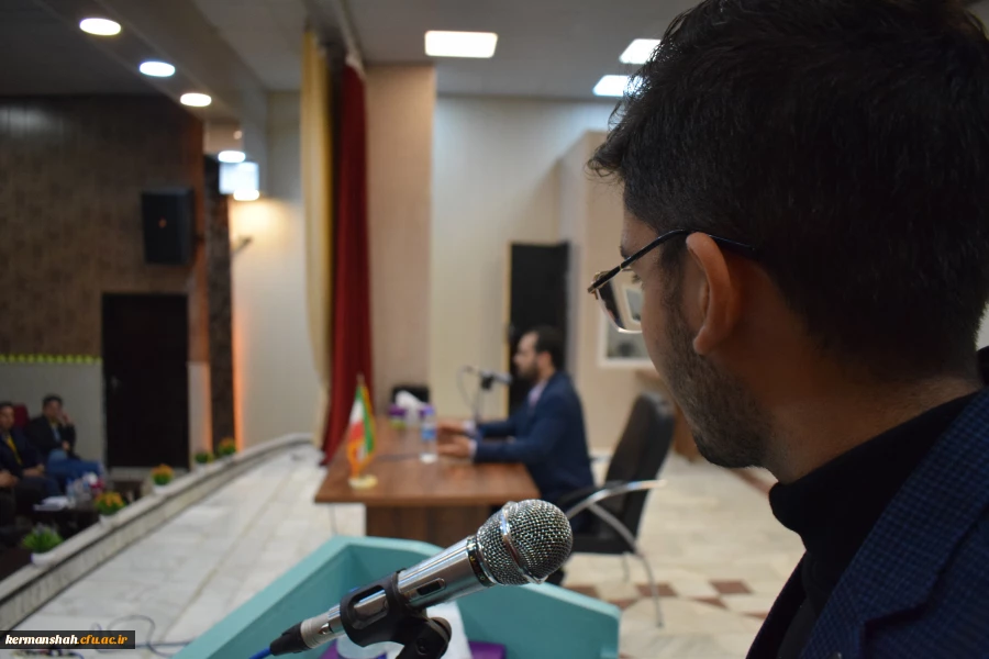 برگزاری نشست بصیرتی پرسش و پاسخ با موضوع «انتخابات مجلس و چالش های پیش رو» 13