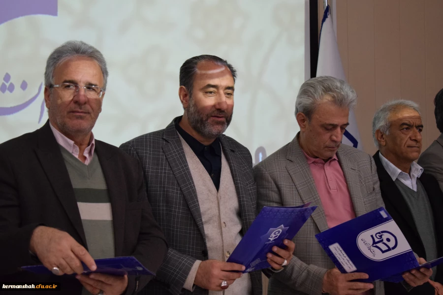 آیین تجلیل از دانش آموختگان و مدال آوران ورزشی دانشگاه فرهنگیان کرمانشاه 8