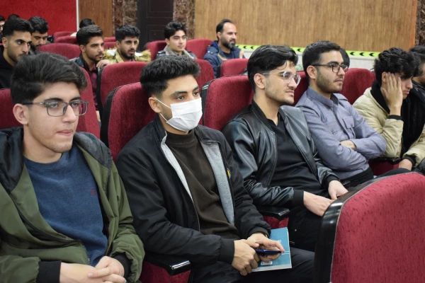 آیین تجلیل از دانش آموختگان و مدال آوران ورزشی دانشگاه فرهنگیان کرمانشاه 7