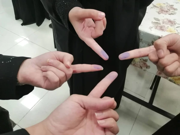 حضور تیم سیار جهت ثبت آرای دانشجومعلمان در انتخابات  4