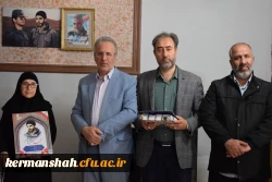 دیدار هیات رئیسه دانشگاه فرهنگیان کرمانشاه با خانواده شهید محسن مظفریان 14