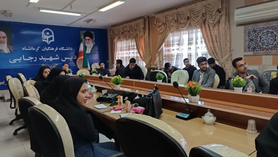 برگزاری کارگاه مقاله نویسی مقدماتی ویژه دانشجویان شاهد و ایثارگر پردیس های شهید رجایی و صدوقی 4