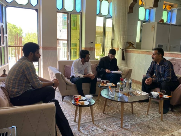 دیدار دانشجویان کنگره شهدای دانشجو معلم دانشگاه فرهنگیان کرمانشاه با خانواده شهید دانشجو معلم عبدالمجید مظفری 3