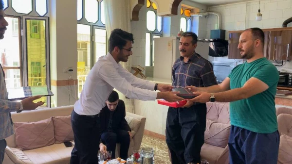 دیدار دانشجویان کنگره شهدای دانشجو معلم دانشگاه فرهنگیان کرمانشاه با خانواده شهید دانشجو معلم عبدالمجید مظفری 4