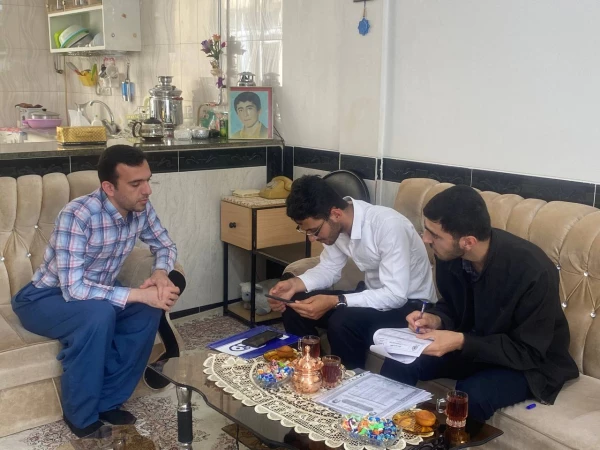 دیدار دانشجویان کنگره شهدای دانشجو معلم دانشگاه فرهنگیان کرمانشاه با خانواده شهید دانشجو معلم تحسین حبیبی
 9