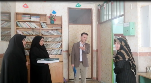 بازید از مدارس مجری درس کارورزی 9