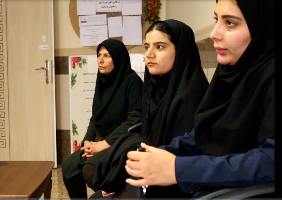 بازید از مدارس مجری درس کارورزی 12