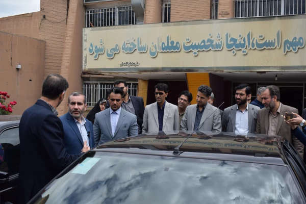 بازدید استاندار از دانشگاه فرهنگیان کرمانشاه و برگزاری ششمین جلسه هیات امنای دانشگاه 6