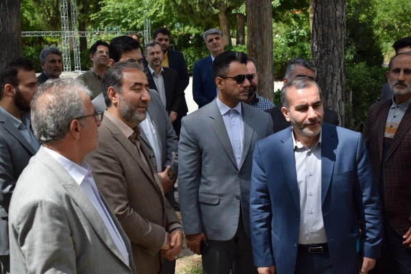 بازدید استاندار از دانشگاه فرهنگیان کرمانشاه و برگزاری ششمین جلسه هیات امنای دانشگاه 10