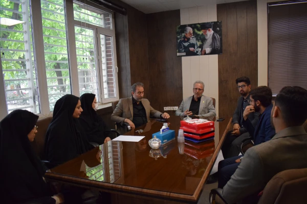 تجلیل از یاوران رسانه دانشگاه فرهنگیان کرمانشاه
 4