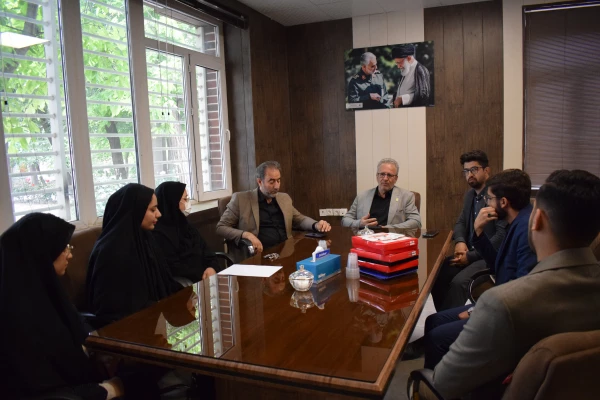 تجلیل از یاوران رسانه دانشگاه فرهنگیان کرمانشاه
 5