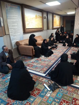 دیدار صمیمانه سرپرست پردیس شهید صدوقی با دانشجومعلمان سراها 3