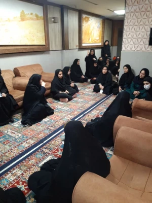 دیدار صمیمانه سرپرست پردیس شهید صدوقی با دانشجومعلمان سراها 4