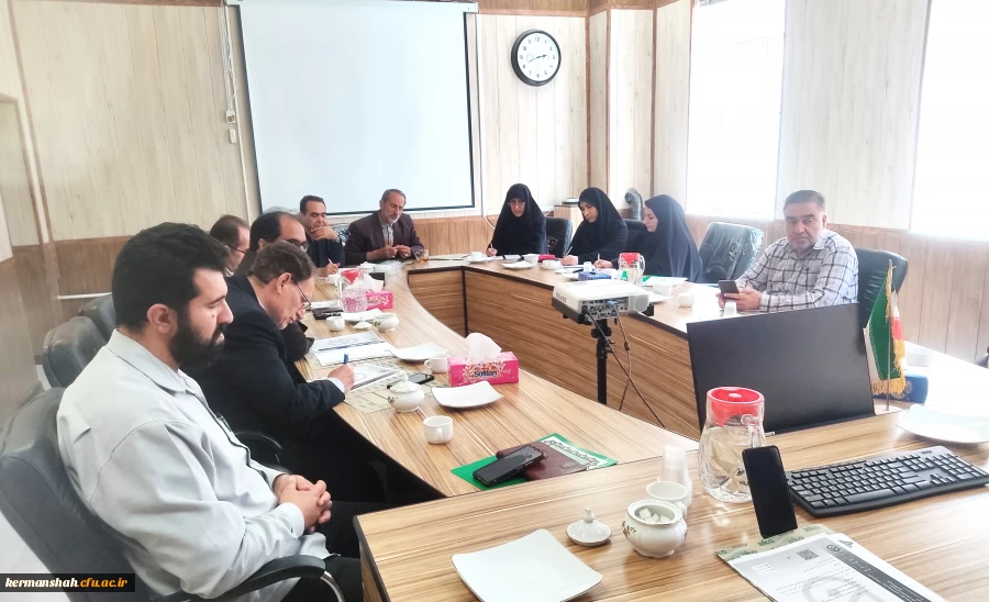 برگزاری هشتاد و نهمین جلسه شورای فرهنگی- اجتماعی دانشگاه فرهنگیان کرمانشاه 5