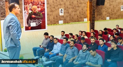 برگزاری همایش پژوهشی با موضوع بررسی مشکلات آموزش قرآن در کلاس های چندپایه