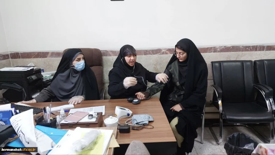 طرح غربالگری دیابت و فشار خون دانشجومعلمان ، اساتید و کارکنان پردیس شهید صدوقی  2