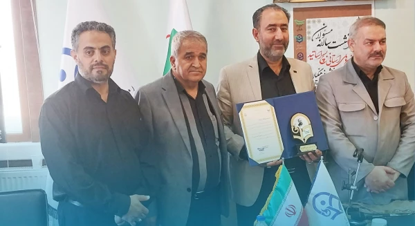 انتخاب کانون بسیج اساتید دانشگاه فرهنگیان کرمانشاه به عنوان عضو فعال نهضت استادی بسیج و برگزیده اولین جشنواره شهید مطهری 2