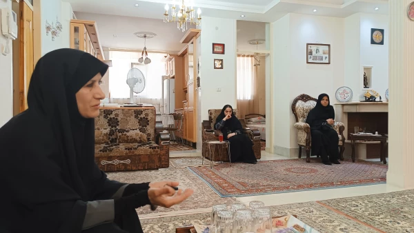 دیدار مسئولان و دانشجویان دانشگاه با خانواده شهید دانشجومعلم سعید صالحی جوزانی 10