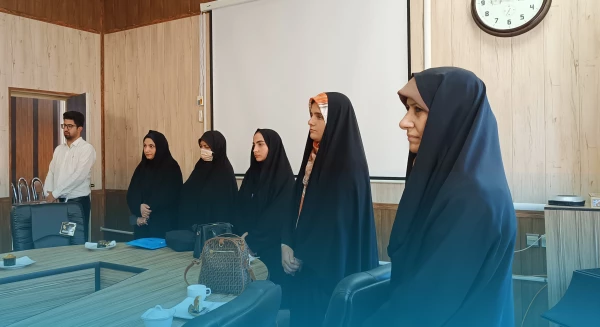 مراسم تجلیل از خانواده شهید علی ناصری از شهدای دانشجو معلم دانشگاه فرهنگیان کرمانشاه 9