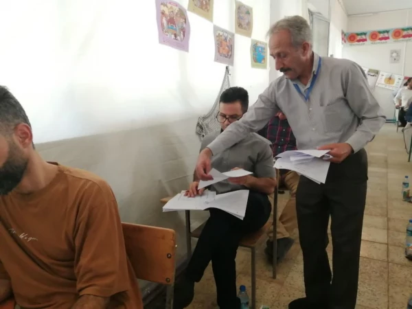 بازدید ریاست دانشگاه از روند برگزاری آزمون ارزشیابی جامع صلاحیت های حرفه ای (اصلح) 10