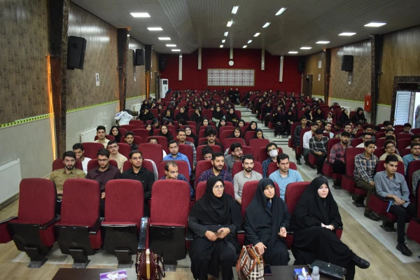 برگزاری کارگاه کاربرد ابزار هوش مصنوعی در آموزش ویژه دانشجویان
 6