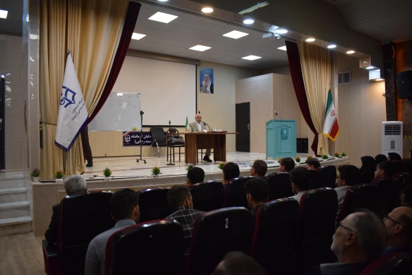 برگزاری کارگاه کاربرد ابزار هوش مصنوعی در آموزش ویژه دانشجویان
 7