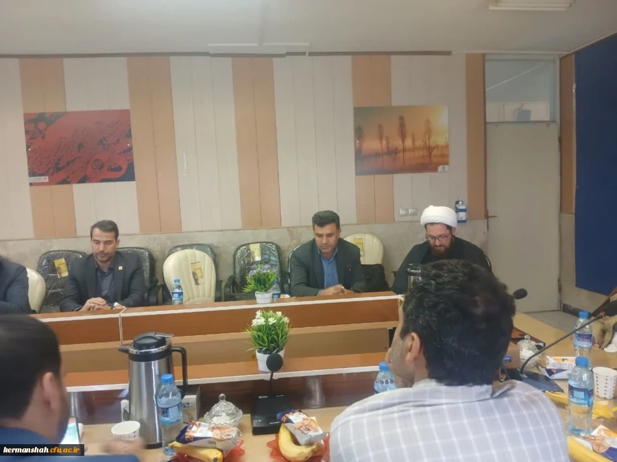 رگزاری نشست کمیته رسانه ای اساتید به میزبانی دانشگاه فرهنگیان کرمانشاه  5