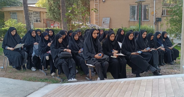 برگزاری مراسم زیارت عاشورا و تجلیل از دانشجو معلمان کنگره شهدا 11