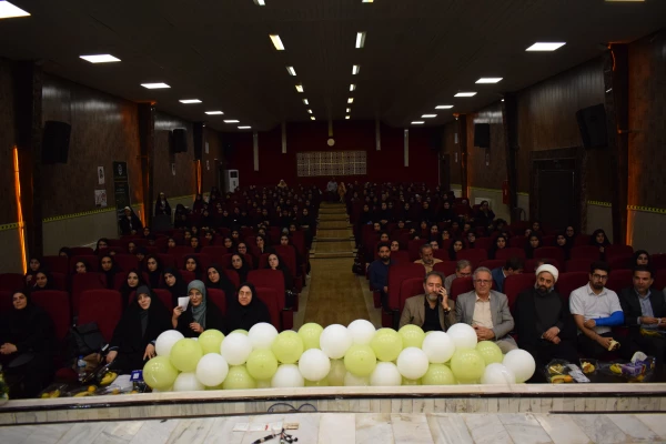 برگزاری آئین استقبال از نو دانشجو معلمان دانشگاه فرهنگیان پردیس شهید صدوقی 9