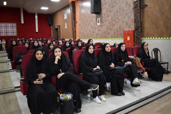 برگزاری آئین استقبال از نو دانشجو معلمان دانشگاه فرهنگیان پردیس شهید صدوقی 5