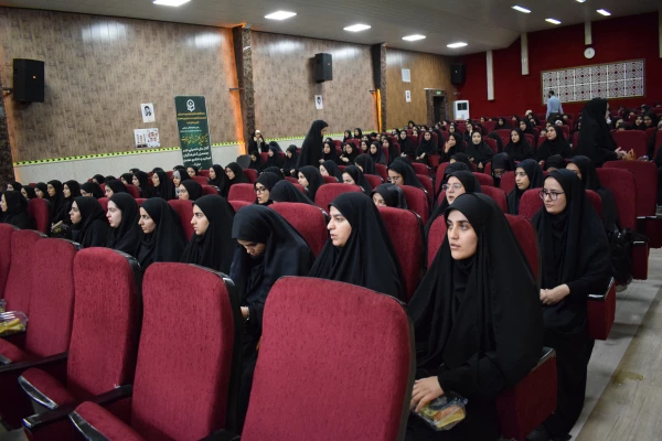 برگزاری آئین استقبال از نو دانشجو معلمان دانشگاه فرهنگیان پردیس شهید صدوقی 10