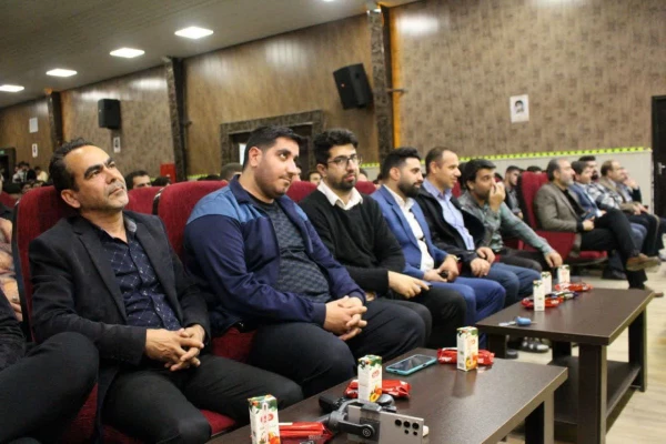 برگزاری آئین استقبال از نو دانشجو معلمان دانشگاه فرهنگیان پردیس شهید رجایی 36